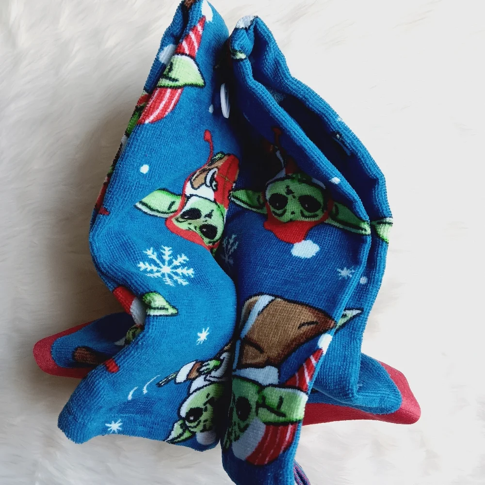 Star Wars The Mandalorian Hand Towels 2 pk